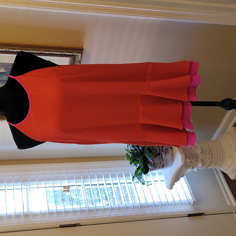 Vince Camuto Tomato Red /Hot Pink spaghetti strap ruffled top Lined Large …EUC